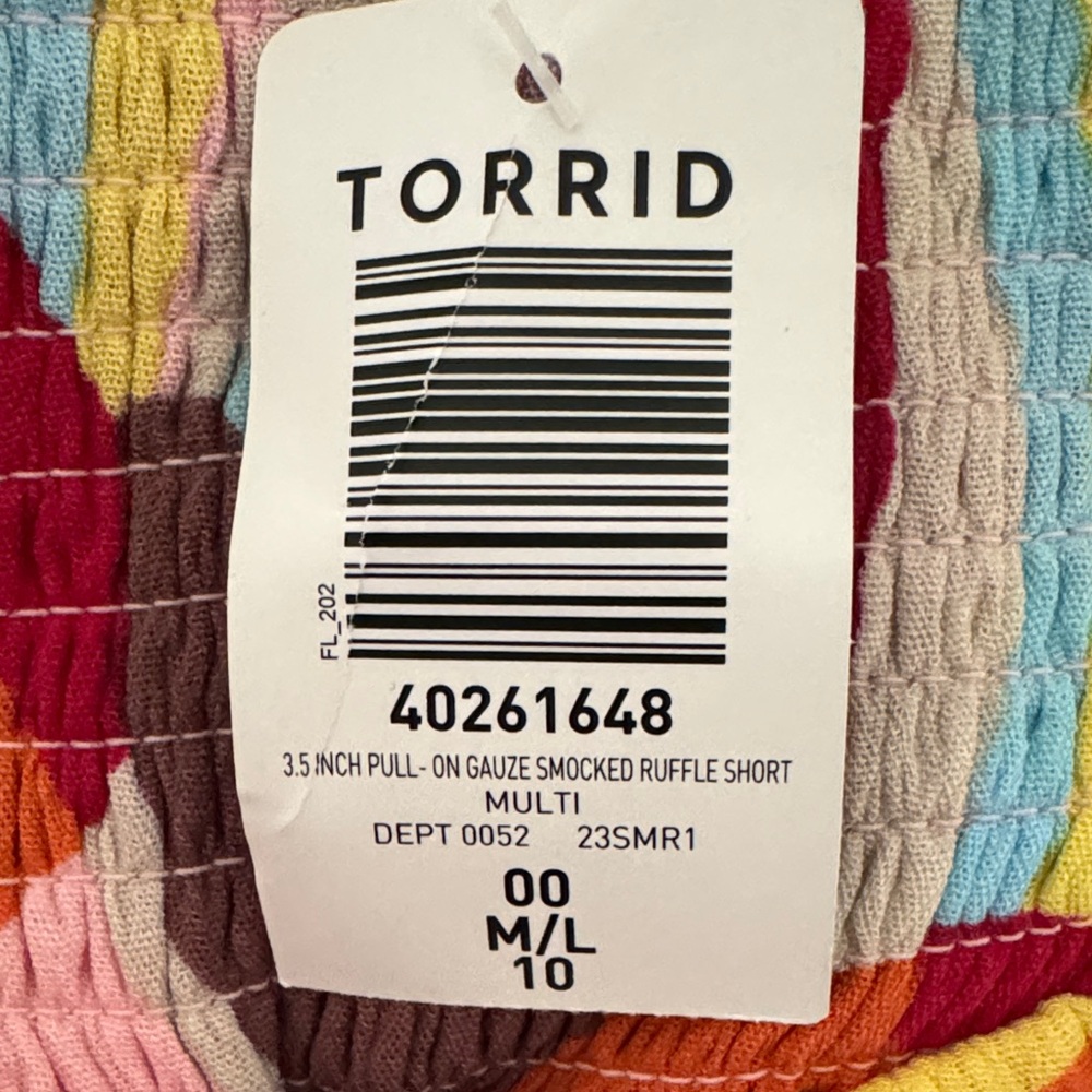 TORRID Women's Ruffled Shorts - Picture 2 of 3